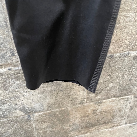 ❤️ GAPFIT HIGH RISE RECYCLED POWER SHINE LEGGINGS SIZE XS NEW - Picture 8 of 9